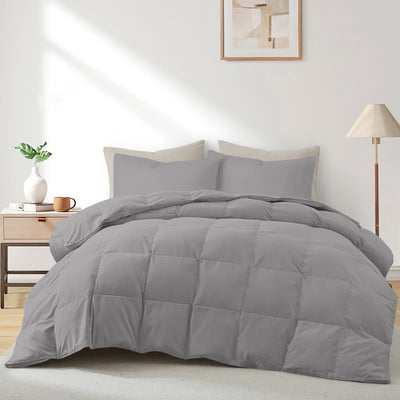 Down Alternative Quilt With Microfiber Fill & 300 TC Egyptian Cotton Exterior - Silver