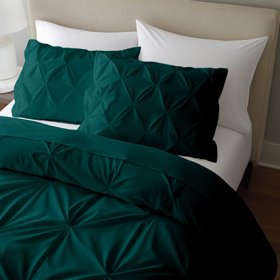 Pinch Pleated Down Alternative Quilt 300 TC Egyptian Cotton Exterior With 2 Pillow Covers - Teal