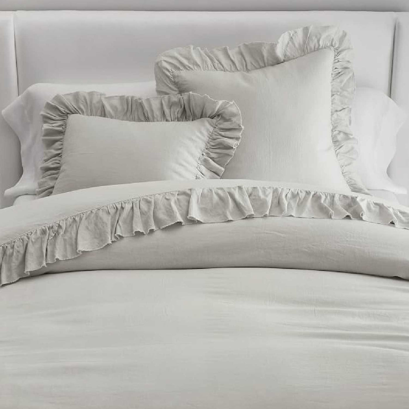 Set Of 2 - 300 TC Egyptian Cotton Ruffled Pillow Covers - Silver